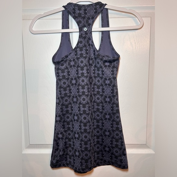 Lululemon Cool Racerback- Mini Prisma Nightfall Black Grape/ Size 2 - Picture 3 of 5